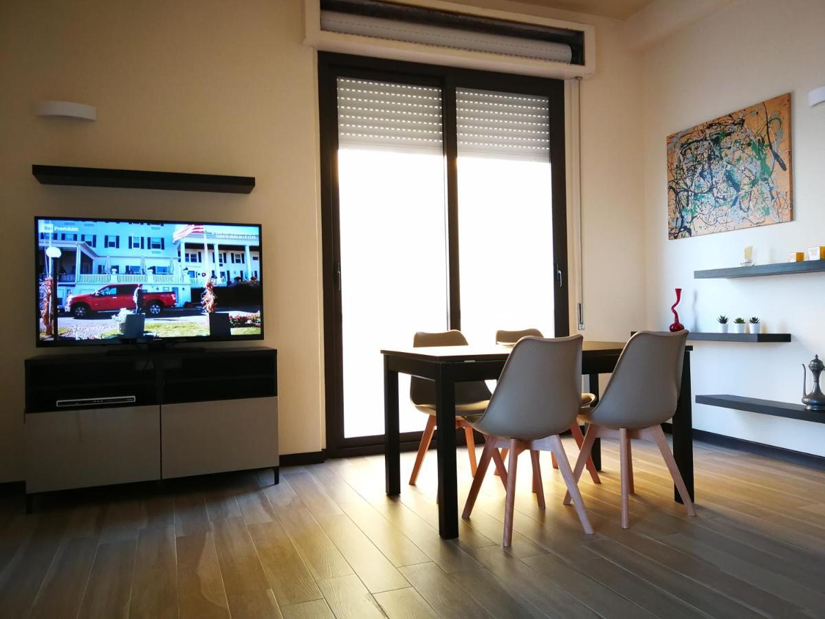 Apartament Santa Lucia Fronte Mare Zewnętrze zdjęcie